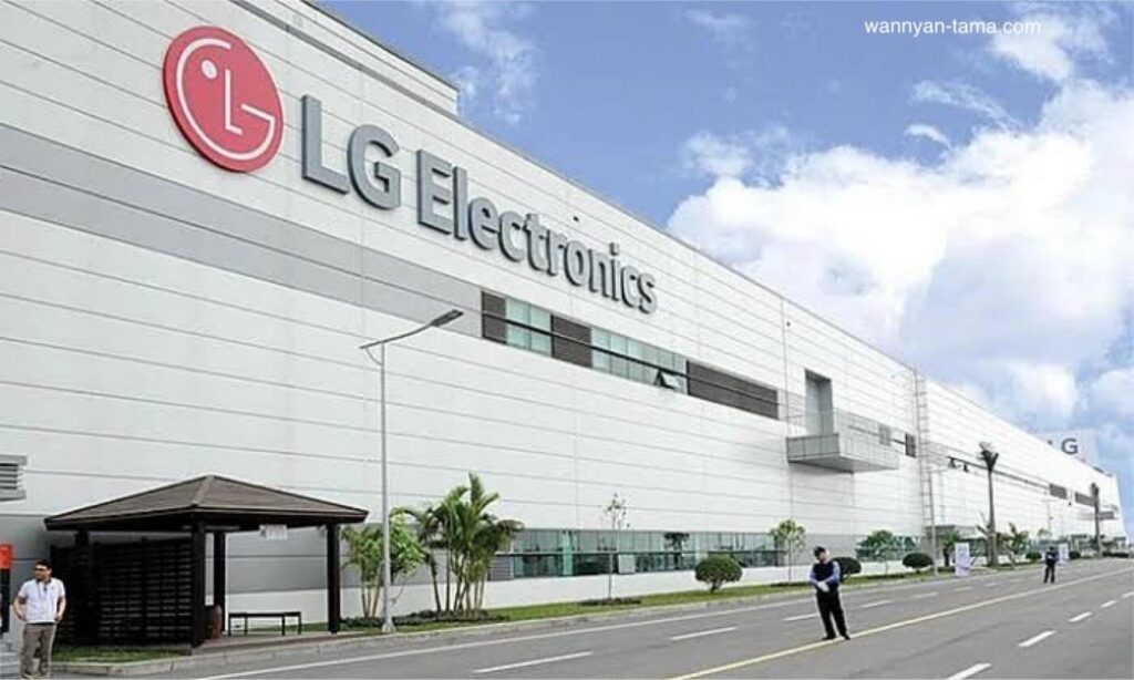 LG Electronics กำลังดำเนินการลงทุนมูลค่า 60 ล้านเหรียญสหรัฐ เพื่อเร่งการพัฒนาขีดความสามารถในด้านหุ่นยนต์บริการ ซึ่งเป็นธุรกิจใหม่ที่